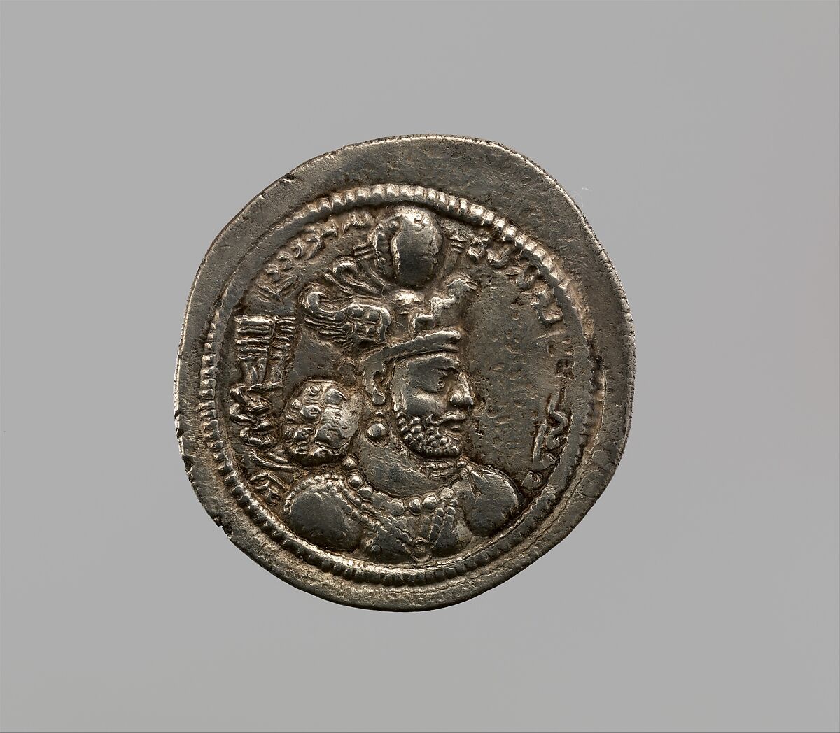 Bahram IV Sasani coin with necklace and earring and crown