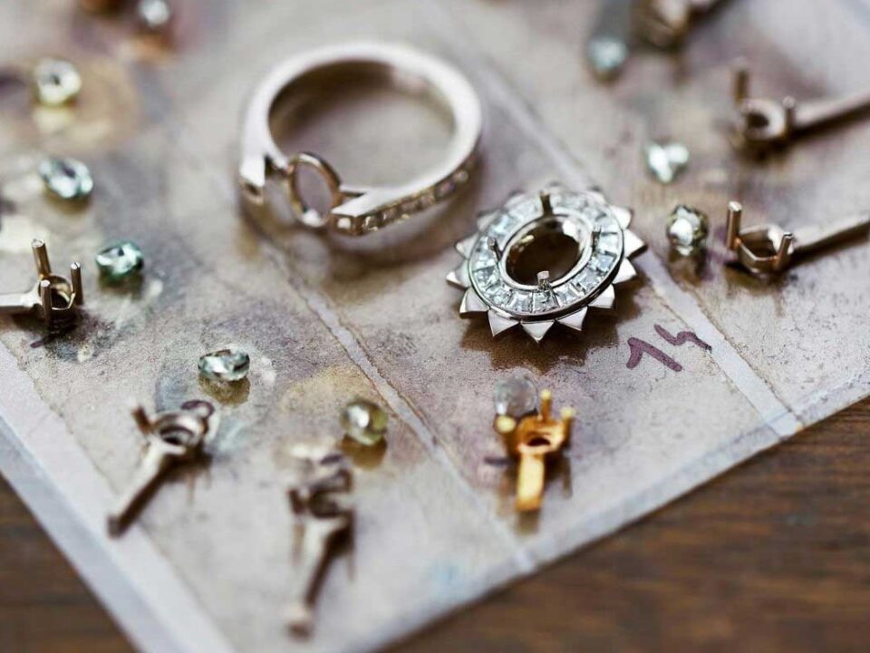 Handcrafted vs. Machine-Made Jewelry